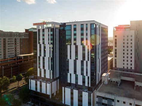 Lincoln Ventures Completes Austin Student Housing .